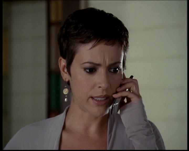 Charmed-Online_dot_net-604ThePowerofThreeBlondes1040.jpg Charmed-Online_dot_net-604ThePowerofThreeBlondes1040.jpg