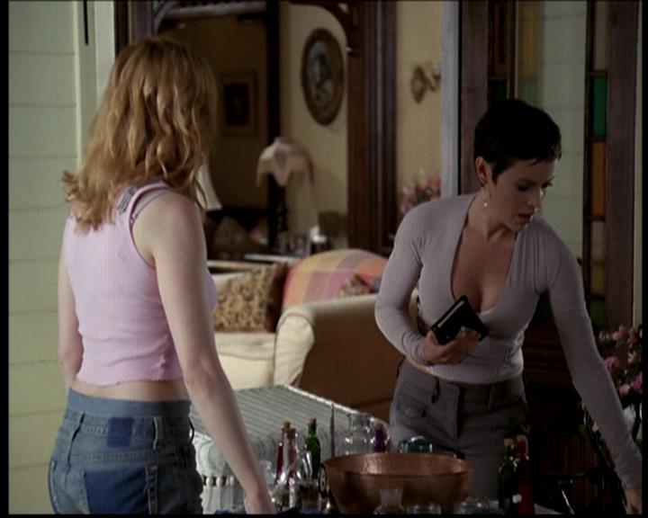 Charmed-Online_dot_net-604ThePowerofThreeBlondes1065.jpg