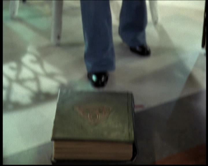Charmed-Online_dot_net-604ThePowerofThreeBlondes1071.jpg