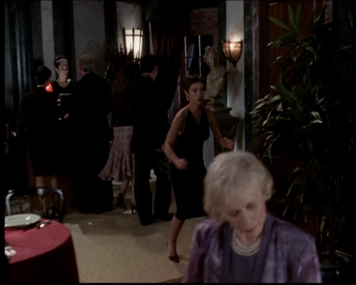 Charmed-Online_dot_net-604ThePowerofThreeBlondes1625.jpg