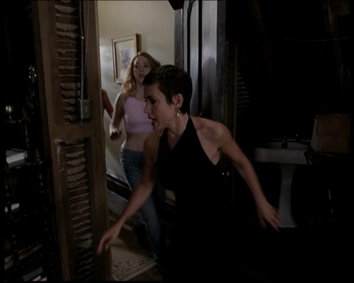 Charmed-Online_dot_net-604ThePowerofThreeBlondes1972.jpg