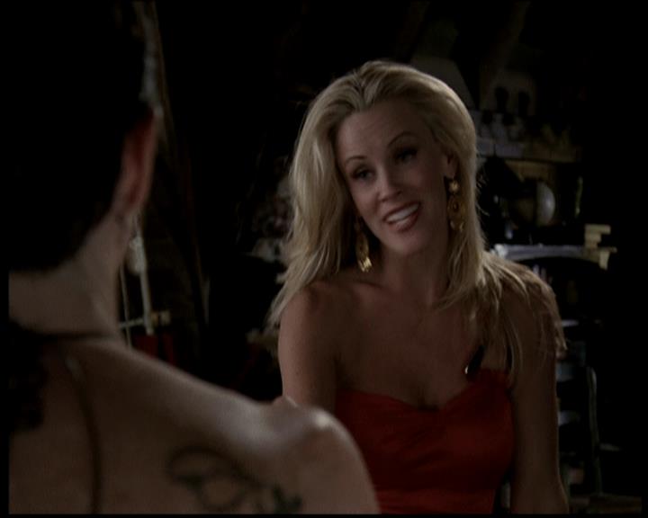Charmed-Online_dot_net-604ThePowerofThreeBlondes2096.jpg