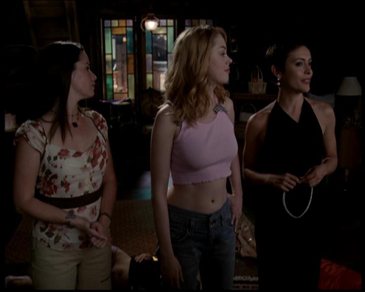 Charmed-Online_dot_net-604ThePowerofThreeBlondes2112.jpg