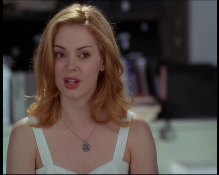 Charmed-Online-dot-net_605LovesAWitch0045.jpg Charmed-Online-dot-net_605LovesAWitch0045.jpg