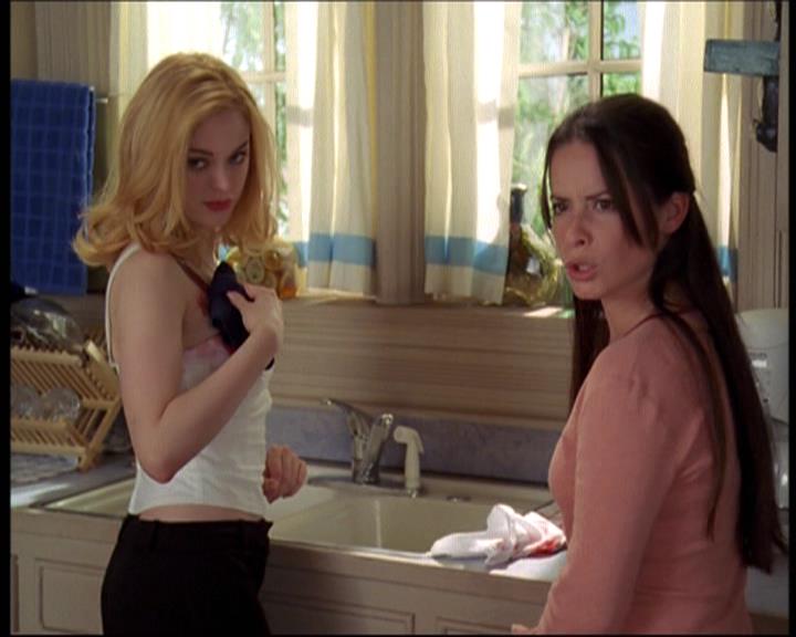 Charmed-Online-dot-net_605LovesAWitch0296.jpg Charmed-Online-dot-net_605LovesAWitch0296.jpg