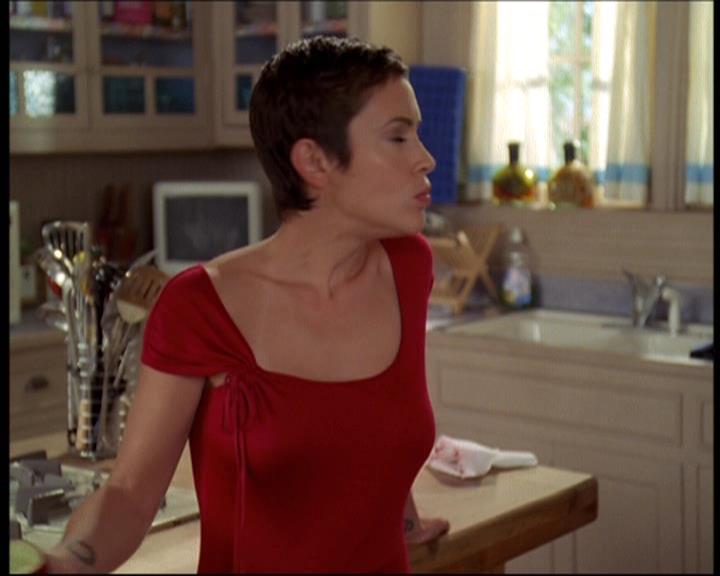 Charmed-Online-dot-net_605LovesAWitch0369.jpg Charmed-Online-dot-net_605LovesAWitch0369.jpg