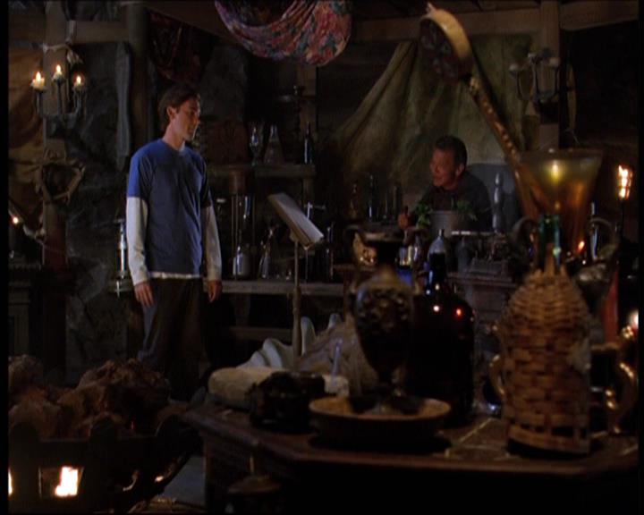 Charmed-Online-dot-net_605LovesAWitch0384.jpg Charmed-Online-dot-net_605LovesAWitch0384.jpg