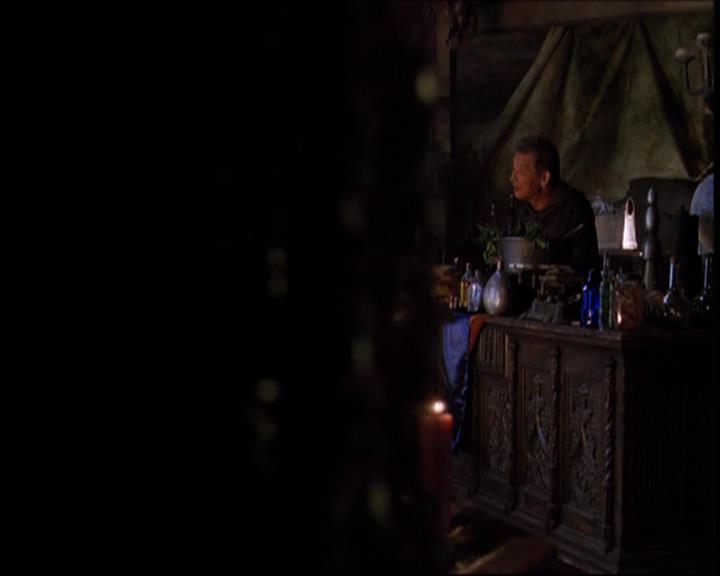 Charmed-Online-dot-net_605LovesAWitch0394.jpg Charmed-Online-dot-net_605LovesAWitch0394.jpg