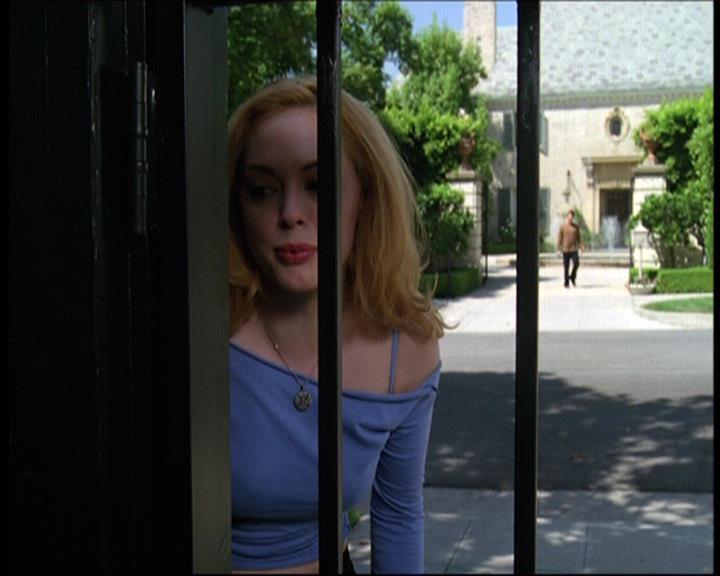 Charmed-Online-dot-net_605LovesAWitch0467.jpg Charmed-Online-dot-net_605LovesAWitch0467.jpg