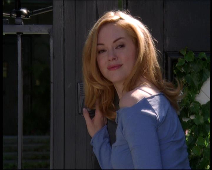 Charmed-Online-dot-net_605LovesAWitch0483.jpg Charmed-Online-dot-net_605LovesAWitch0483.jpg