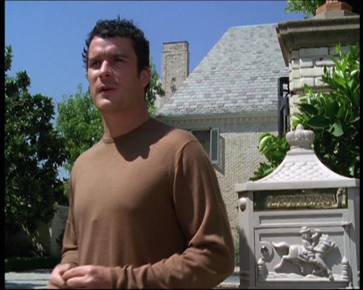 Charmed-Online-dot-net_605LovesAWitch0485.jpg Charmed-Online-dot-net_605LovesAWitch0485.jpg