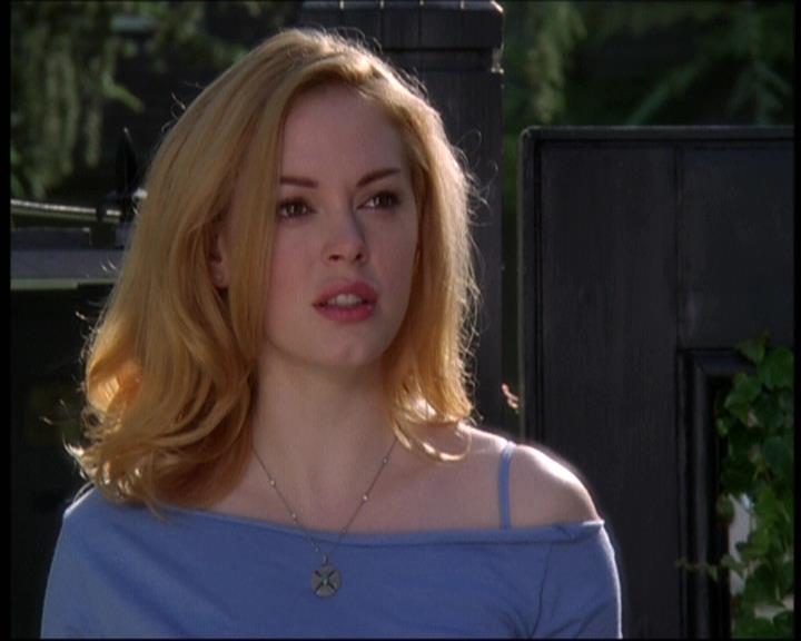 Charmed-Online-dot-net_605LovesAWitch0510.jpg Charmed-Online-dot-net_605LovesAWitch0510.jpg