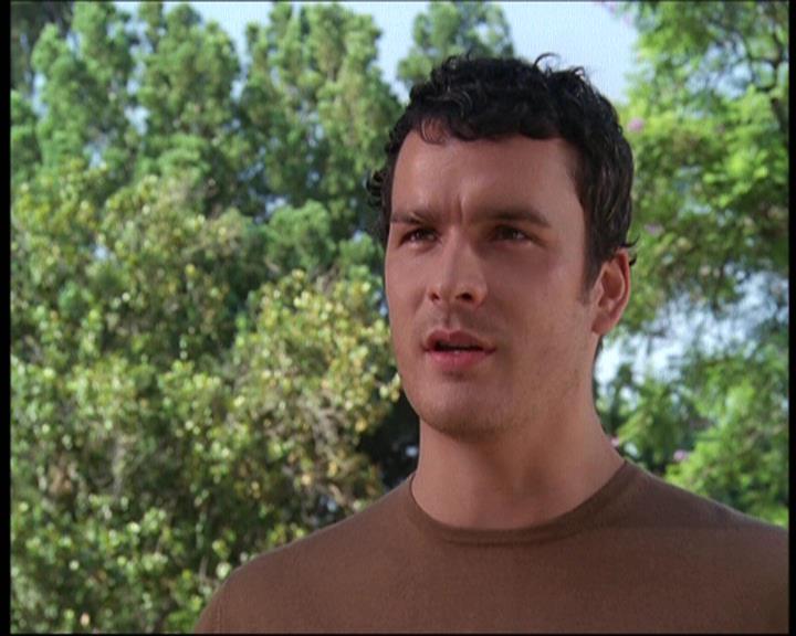 Charmed-Online-dot-net_605LovesAWitch0514.jpg Charmed-Online-dot-net_605LovesAWitch0514.jpg