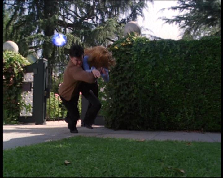 Charmed-Online-dot-net_605LovesAWitch0524.jpg Charmed-Online-dot-net_605LovesAWitch0524.jpg