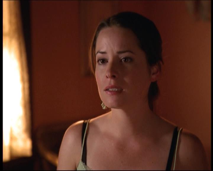 Charmed-Online-dot-net_605LovesAWitch0599.jpg Charmed-Online-dot-net_605LovesAWitch0599.jpg