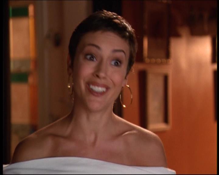 Charmed-Online-dot-net_605LovesAWitch0603.jpg Charmed-Online-dot-net_605LovesAWitch0603.jpg