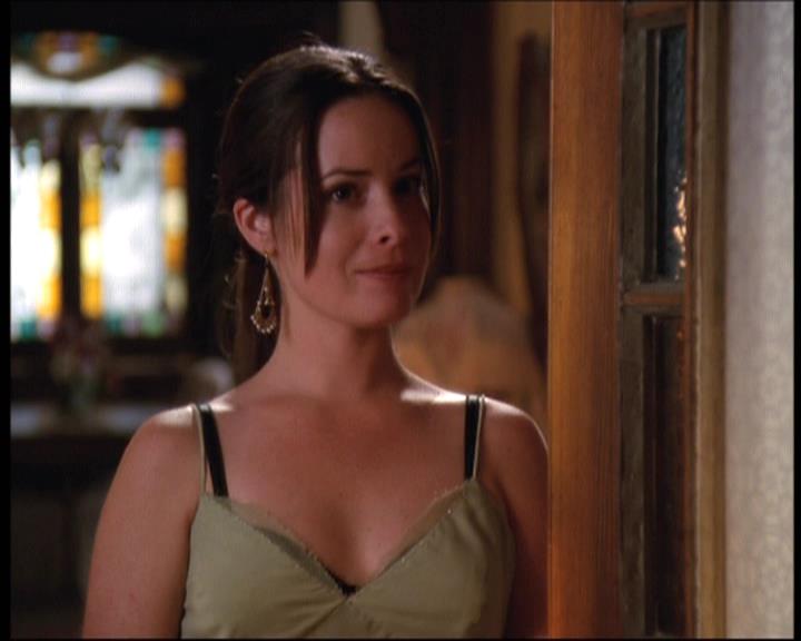 Charmed-Online-dot-net_605LovesAWitch0629.jpg Charmed-Online-dot-net_605LovesAWitch0629.jpg