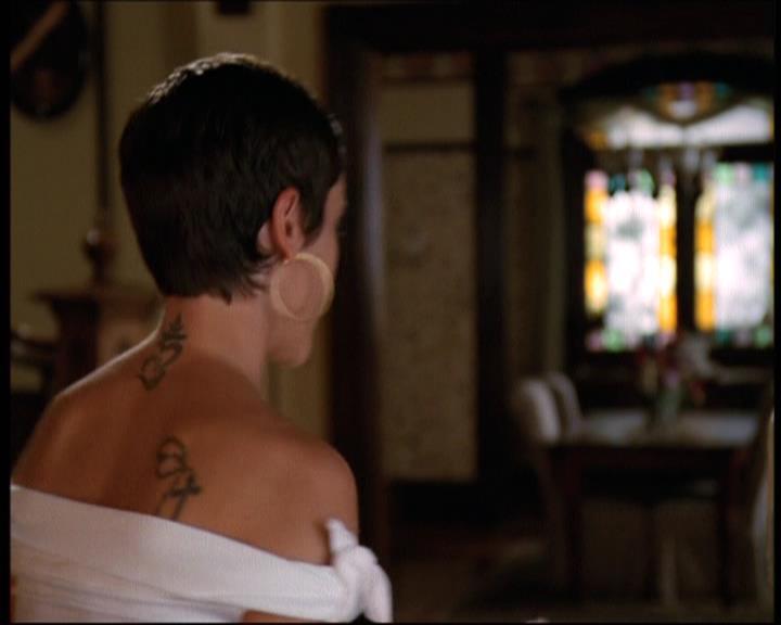 Charmed-Online-dot-net_605LovesAWitch0671.jpg Charmed-Online-dot-net_605LovesAWitch0671.jpg