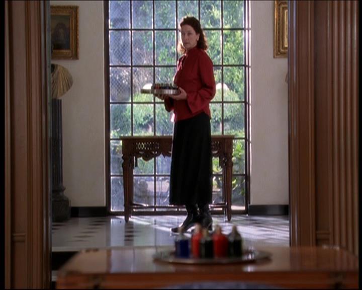 Charmed-Online-dot-net_605LovesAWitch0768.jpg Charmed-Online-dot-net_605LovesAWitch0768.jpg