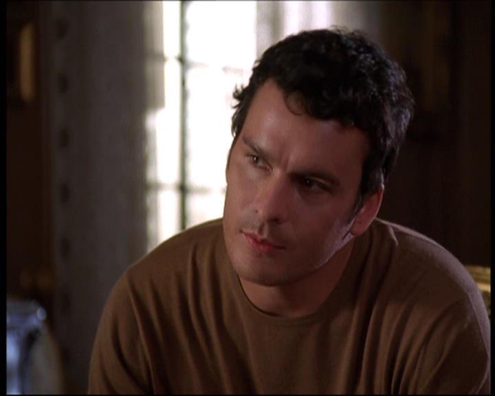 Charmed-Online-dot-net_605LovesAWitch0785.jpg Charmed-Online-dot-net_605LovesAWitch0785.jpg