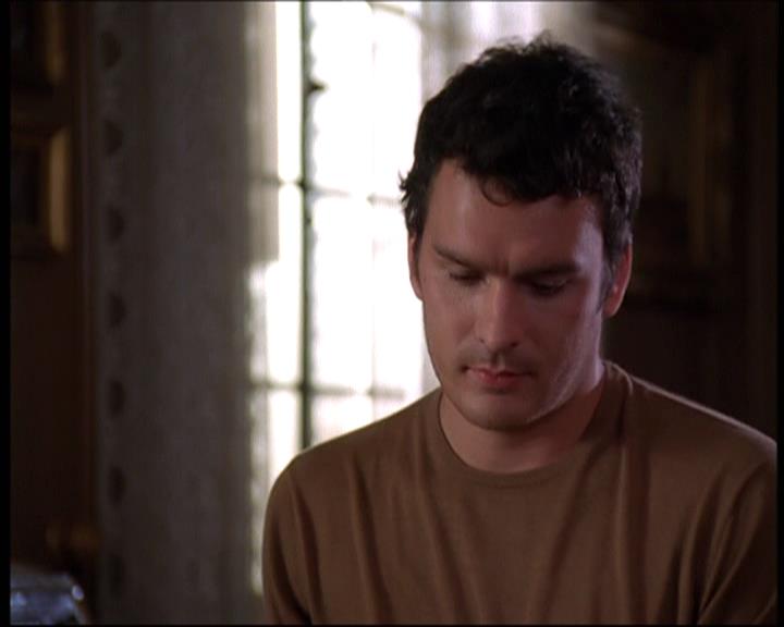 Charmed-Online-dot-net_605LovesAWitch0812.jpg Charmed-Online-dot-net_605LovesAWitch0812.jpg