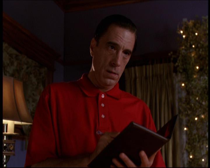 Charmed-Online-dot-net_605LovesAWitch0937.jpg Charmed-Online-dot-net_605LovesAWitch0937.jpg