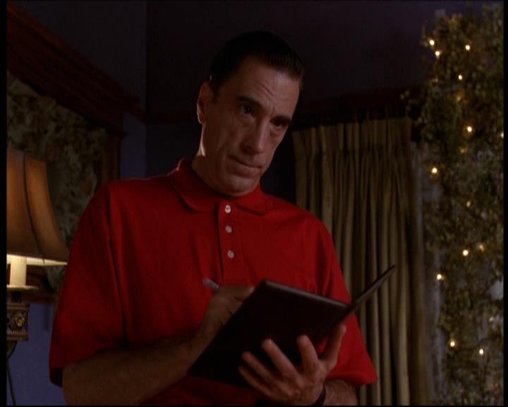 Charmed-Online-dot-net_605LovesAWitch0945.jpg Charmed-Online-dot-net_605LovesAWitch0945.jpg