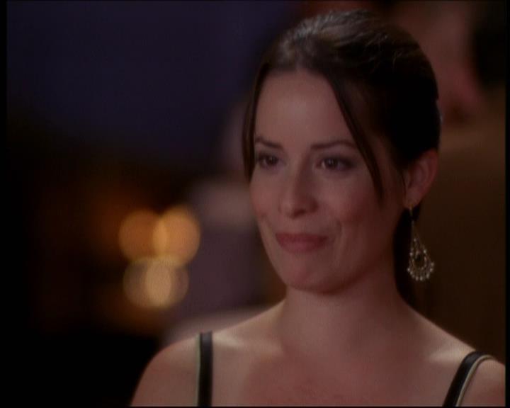 Charmed-Online-dot-net_605LovesAWitch0975.jpg Charmed-Online-dot-net_605LovesAWitch0975.jpg