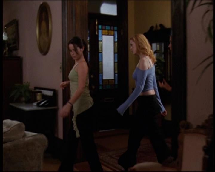 Charmed-Online-dot-net_605LovesAWitch1090.jpg Charmed-Online-dot-net_605LovesAWitch1090.jpg