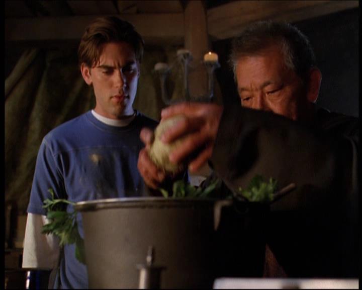 Charmed-Online-dot-net_605LovesAWitch1175.jpg Charmed-Online-dot-net_605LovesAWitch1175.jpg