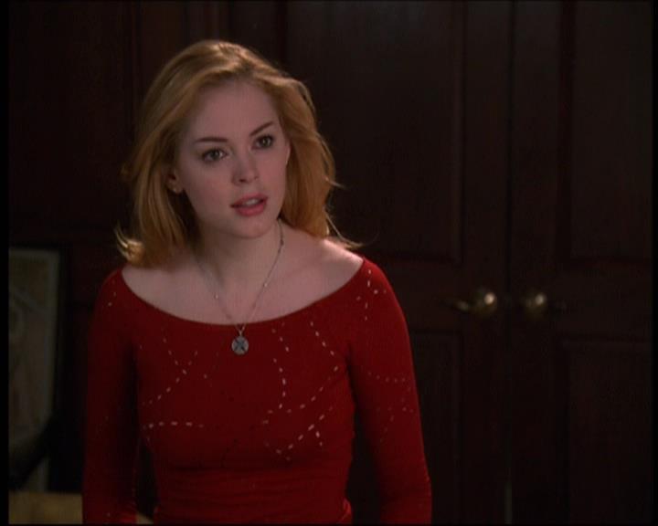 Charmed-Online-dot-net_605LovesAWitch1195.jpg Charmed-Online-dot-net_605LovesAWitch1195.jpg