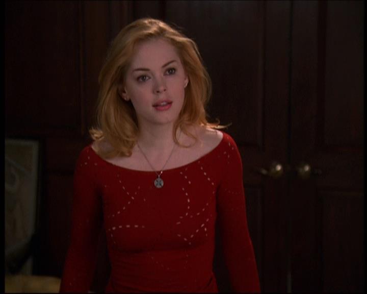 Charmed-Online-dot-net_605LovesAWitch1204.jpg Charmed-Online-dot-net_605LovesAWitch1204.jpg