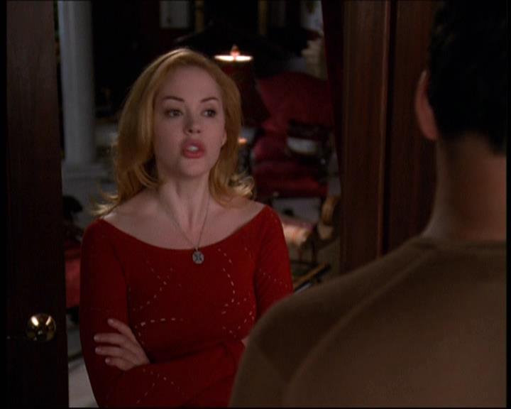 Charmed-Online-dot-net_605LovesAWitch1216.jpg Charmed-Online-dot-net_605LovesAWitch1216.jpg