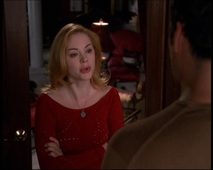 Charmed-Online-dot-net_605LovesAWitch1222.jpg Charmed-Online-dot-net_605LovesAWitch1222.jpg