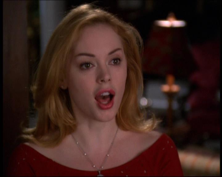 Charmed-Online-dot-net_605LovesAWitch1225.jpg Charmed-Online-dot-net_605LovesAWitch1225.jpg