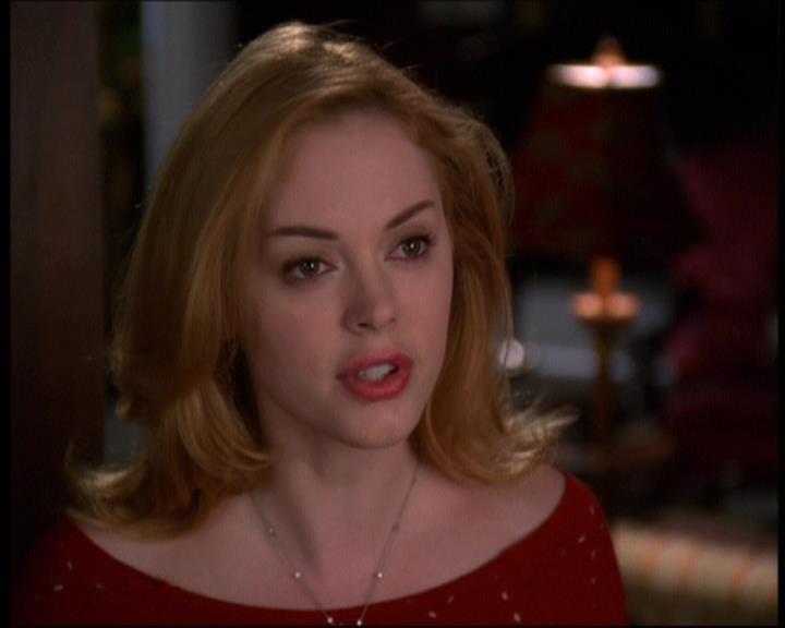 Charmed-Online-dot-net_605LovesAWitch1238.jpg Charmed-Online-dot-net_605LovesAWitch1238.jpg