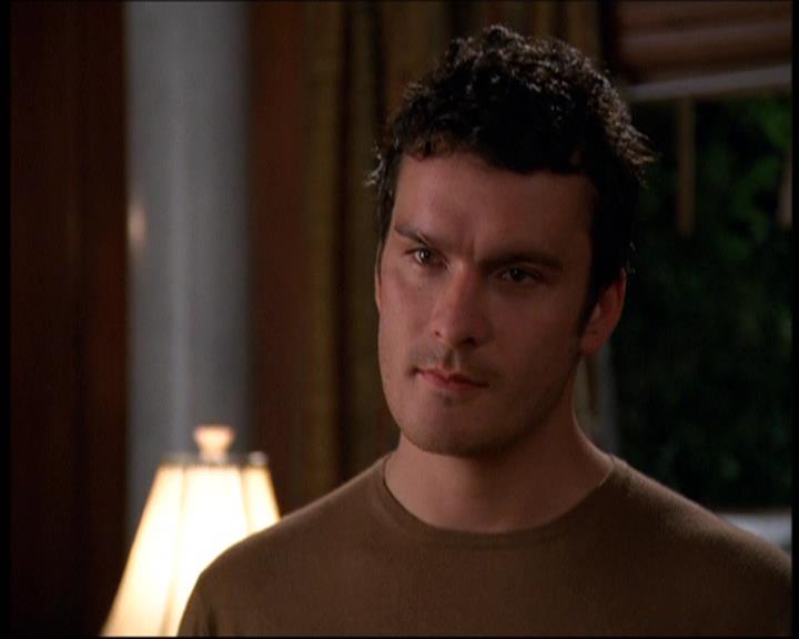 Charmed-Online-dot-net_605LovesAWitch1240.jpg Charmed-Online-dot-net_605LovesAWitch1240.jpg