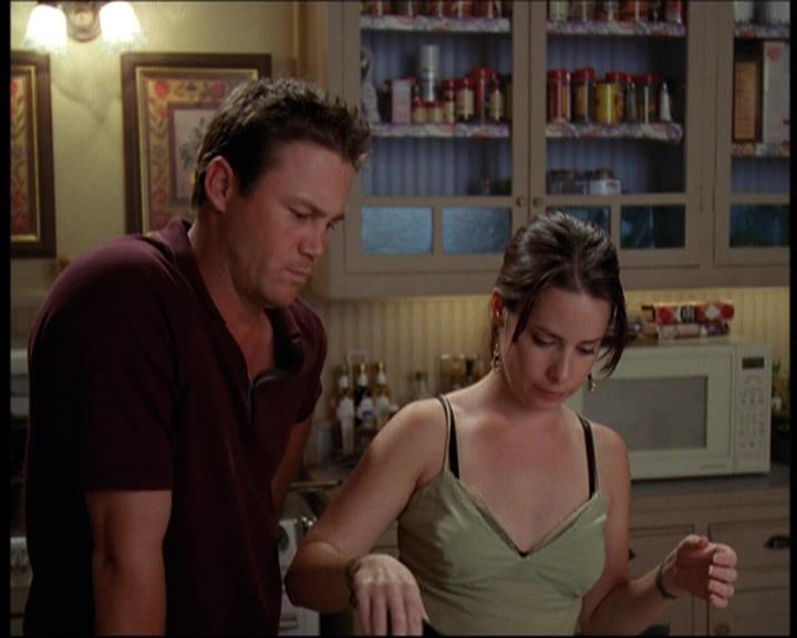 Charmed-Online-dot-net_605LovesAWitch1257.jpg