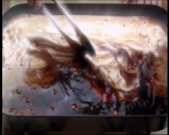 Charmed-Online-dot-net_605LovesAWitch1303.jpg Charmed-Online-dot-net_605LovesAWitch1303.jpg