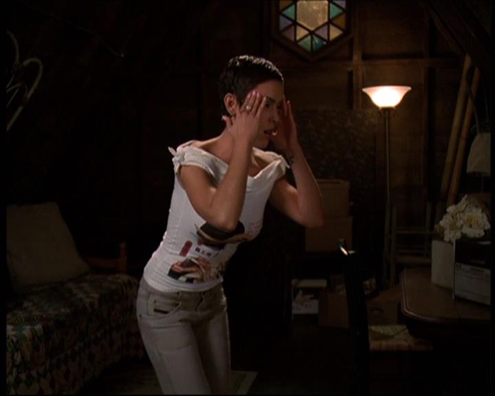 Charmed-Online-dot-net_605LovesAWitch1354.jpg Charmed-Online-dot-net_605LovesAWitch1354.jpg