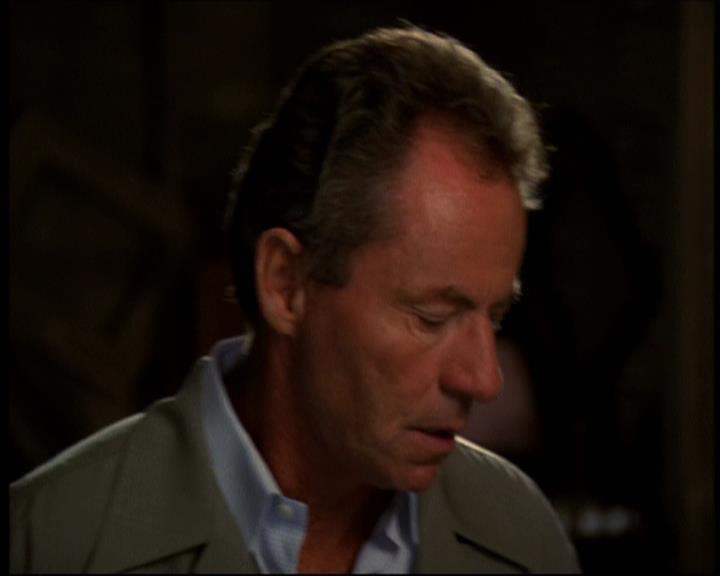 Charmed-Online-dot-net_605LovesAWitch1378.jpg Charmed-Online-dot-net_605LovesAWitch1378.jpg