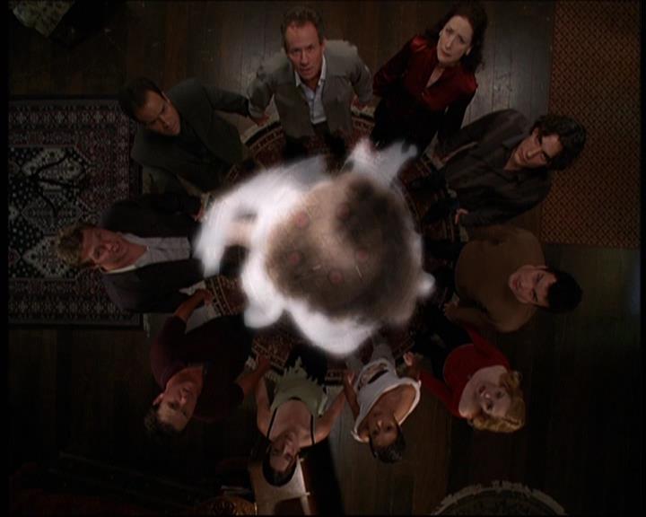 Charmed-Online-dot-net_605LovesAWitch1410.jpg Charmed-Online-dot-net_605LovesAWitch1410.jpg