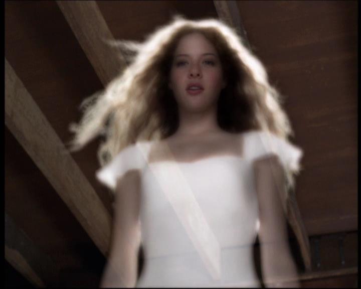 Charmed-Online-dot-net_605LovesAWitch1411.jpg Charmed-Online-dot-net_605LovesAWitch1411.jpg