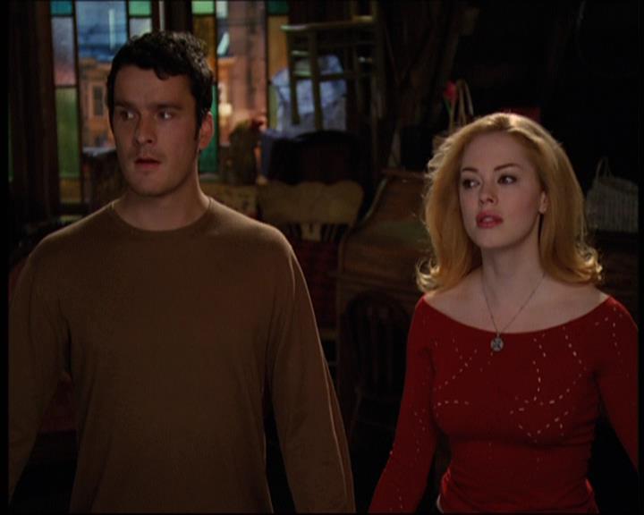 Charmed-Online-dot-net_605LovesAWitch1416.jpg Charmed-Online-dot-net_605LovesAWitch1416.jpg