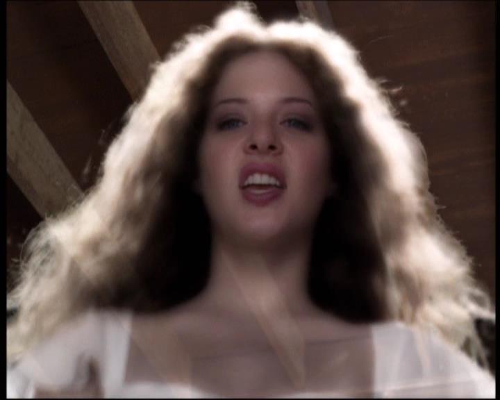 Charmed-Online-dot-net_605LovesAWitch1427.jpg Charmed-Online-dot-net_605LovesAWitch1427.jpg