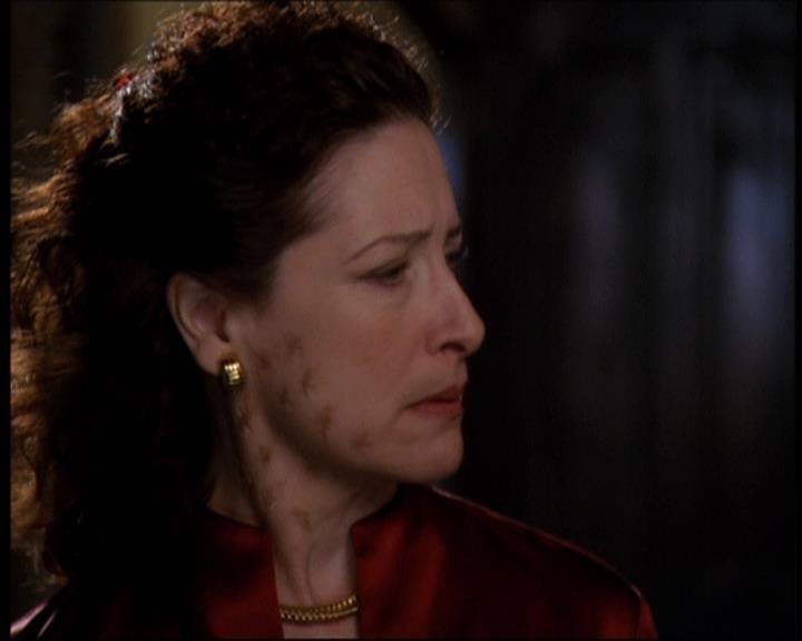 Charmed-Online-dot-net_605LovesAWitch1433.jpg Charmed-Online-dot-net_605LovesAWitch1433.jpg