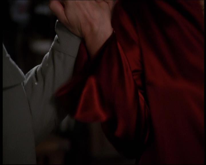 Charmed-Online-dot-net_605LovesAWitch1436.jpg Charmed-Online-dot-net_605LovesAWitch1436.jpg