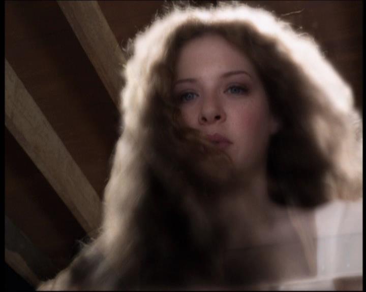 Charmed-Online-dot-net_605LovesAWitch1447.jpg Charmed-Online-dot-net_605LovesAWitch1447.jpg