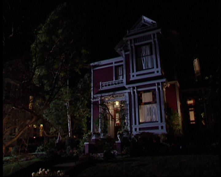 Charmed-Online-dot-net_605LovesAWitch1514.jpg Charmed-Online-dot-net_605LovesAWitch1514.jpg