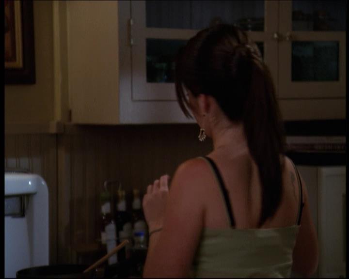 Charmed-Online-dot-net_605LovesAWitch1519.jpg Charmed-Online-dot-net_605LovesAWitch1519.jpg